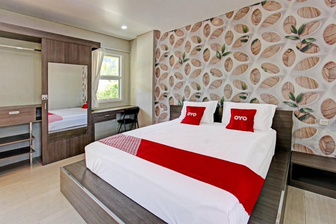 Capital O 91384 Rintaka Residence スンギギ エクステリア 写真