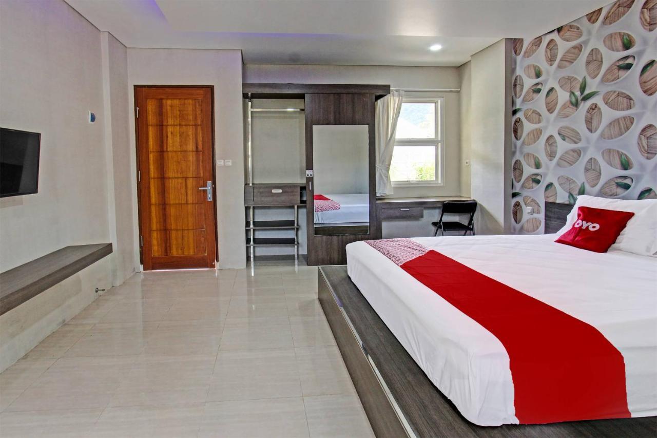 Capital O 91384 Rintaka Residence スンギギ エクステリア 写真