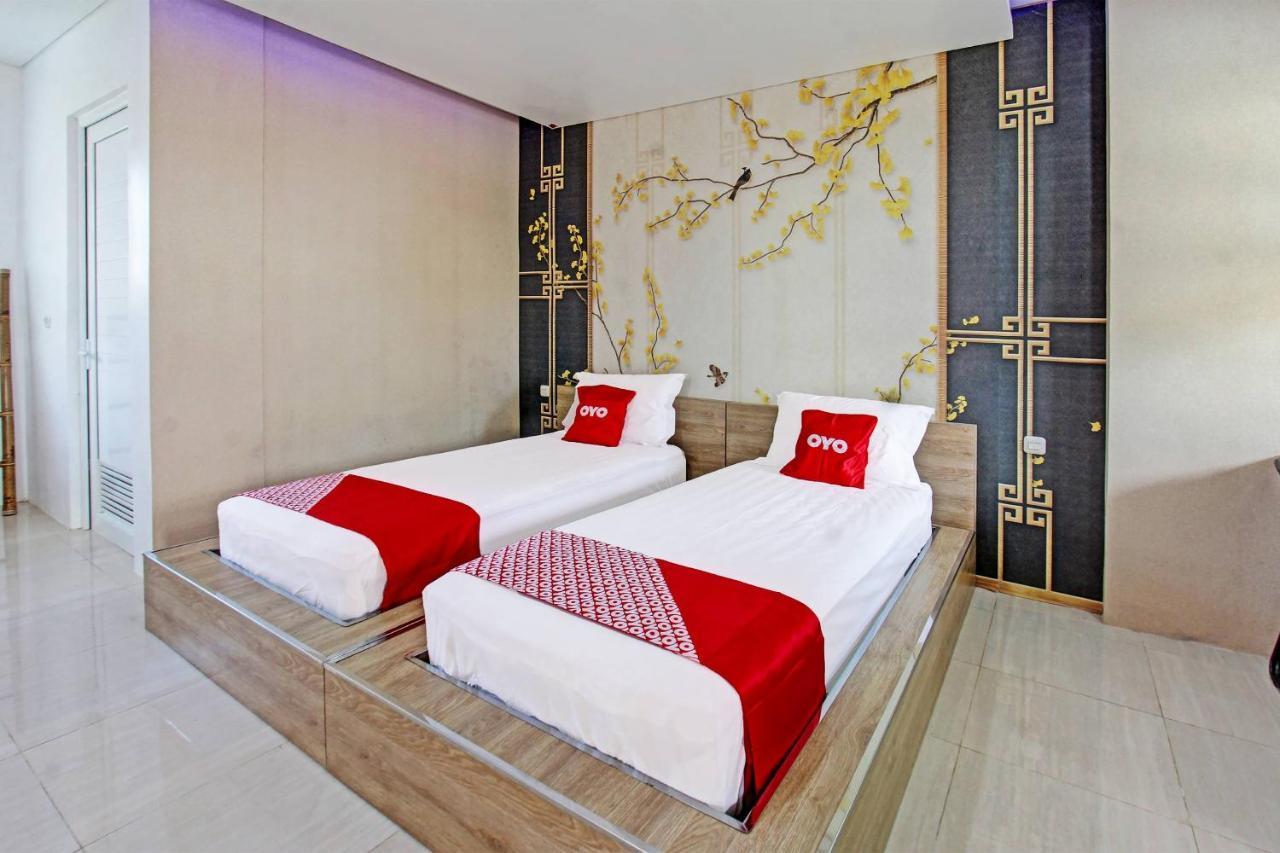 Capital O 91384 Rintaka Residence スンギギ エクステリア 写真