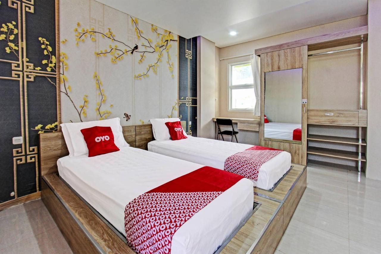 Capital O 91384 Rintaka Residence スンギギ エクステリア 写真