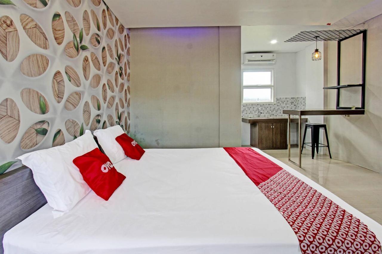 Capital O 91384 Rintaka Residence スンギギ エクステリア 写真